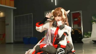 妖君白研 - NO.04 明日方舟COS漫展艾雅法拉场照[5P9M]